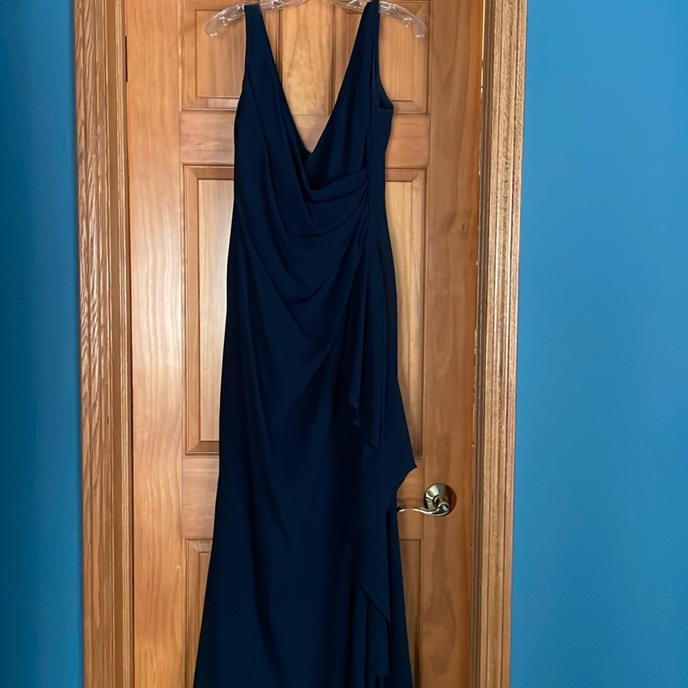 Navy v-neck dress with side sash